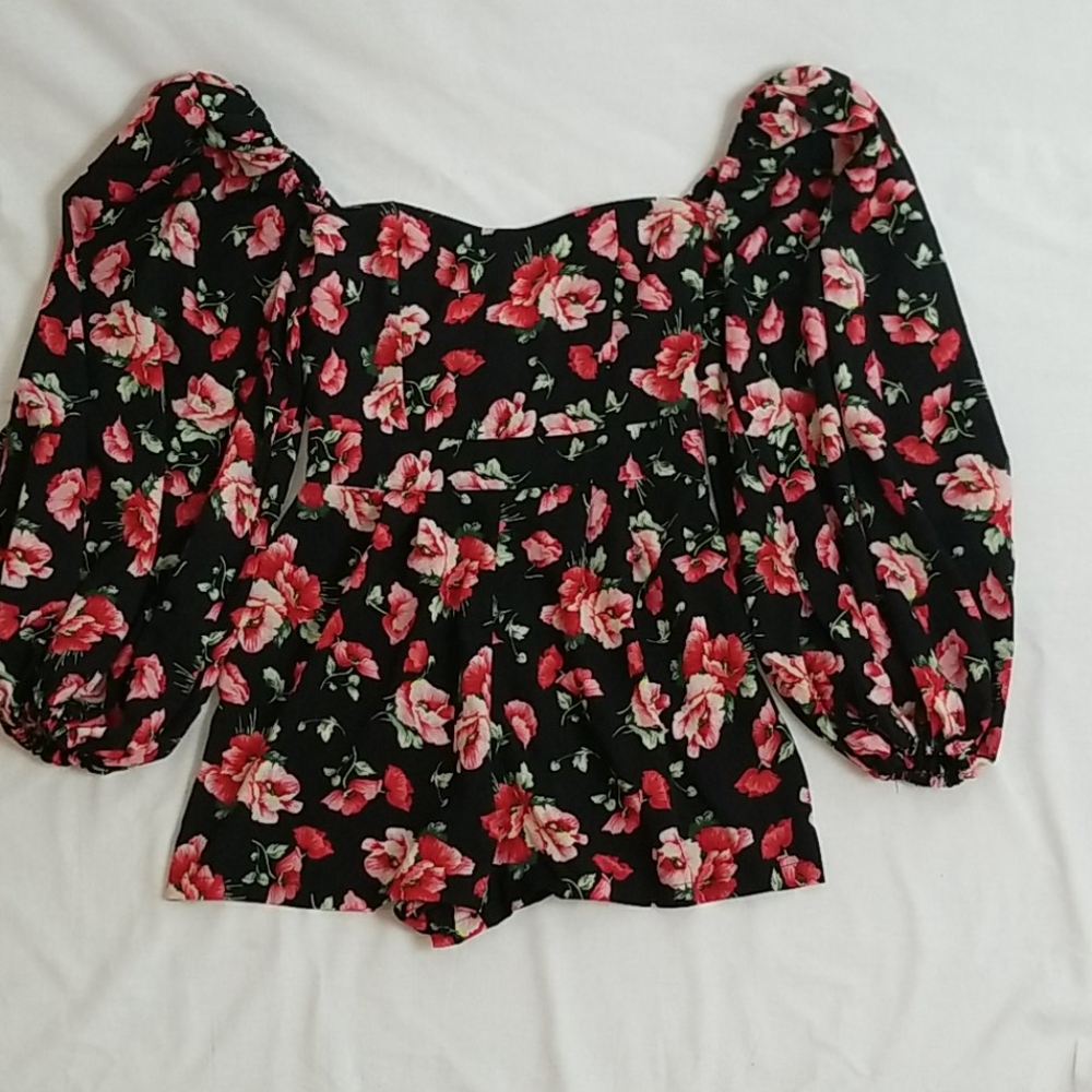 Boohoo Floral Romper size 6